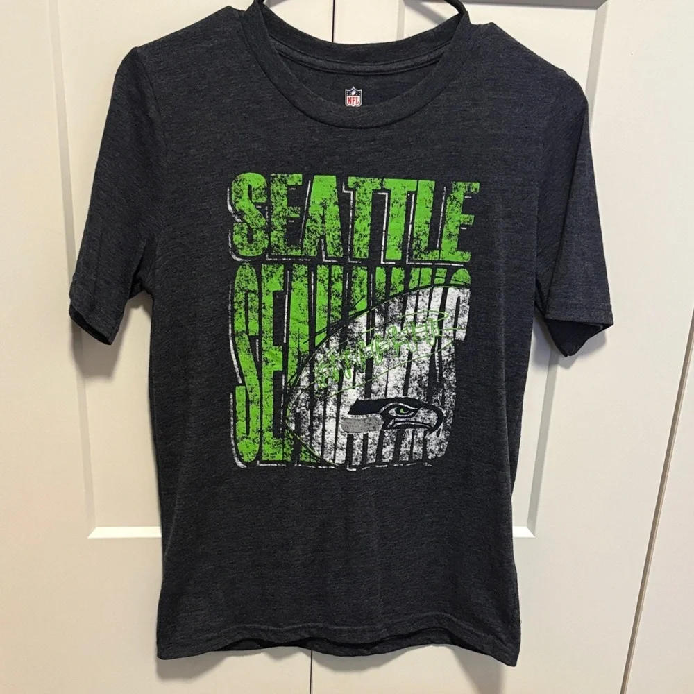 Lot of 2x [NFL] Seattle Seahawks NFL Casual Heather Shirts Tops Youth Kids M/L